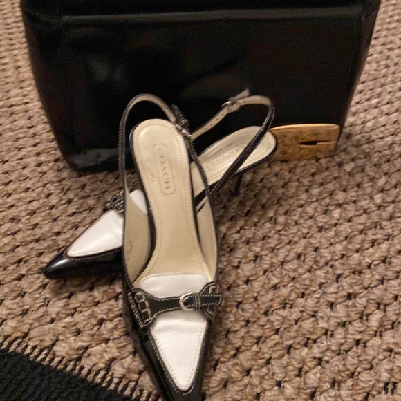 Coach Adrian Spectators Sling Backs - Picture 2 of 10